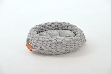 SILVIO DESIGN Kuschelinsel Kleo 40x40x13cm in grau 